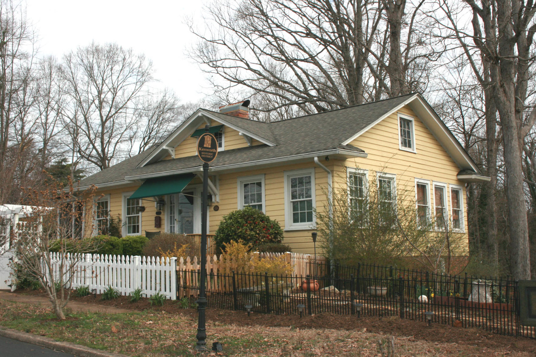 Get inspiration from home and garden tour